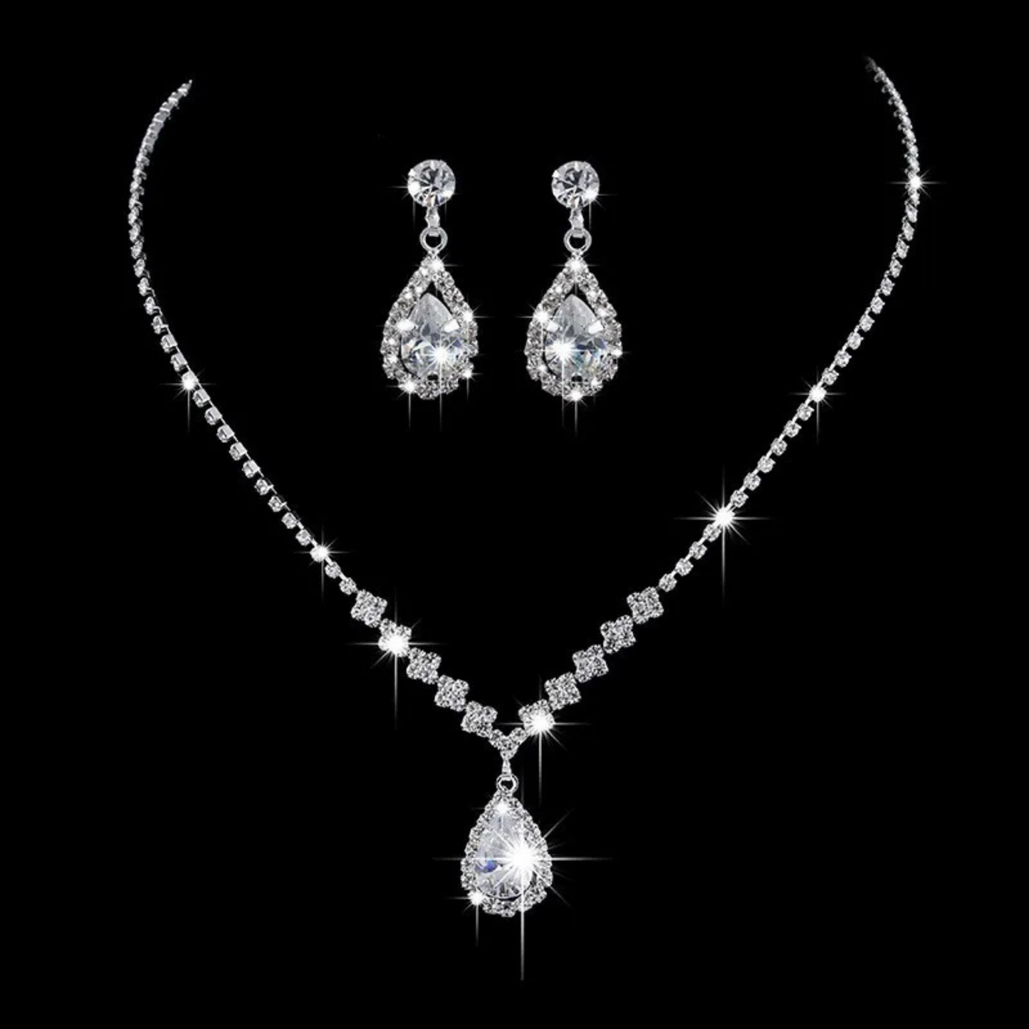 Luxurious Teardrop Rhinestone Bridal Jewelry Set | Earrings & Necklace